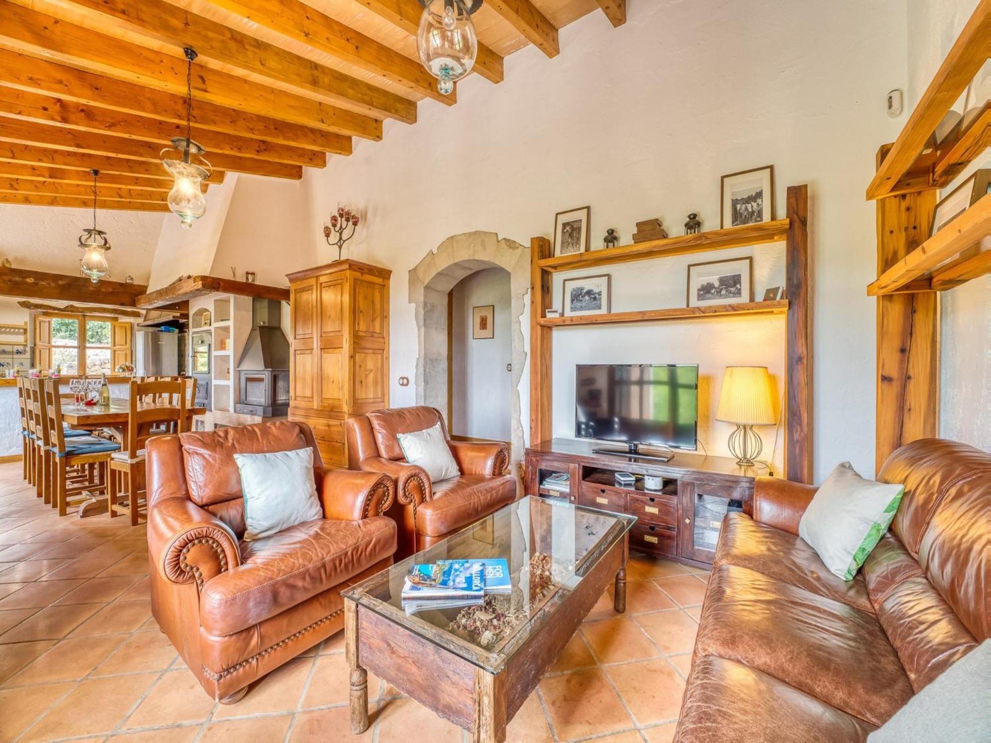 Villa Charming For 6 Guests *